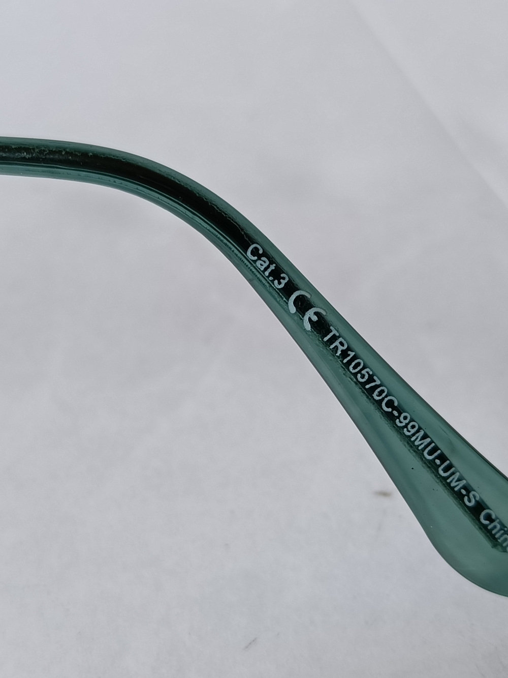 True Religion Aviator Sunglasses TR10570C Blue Gradient Lenses - Picture 7 of 7